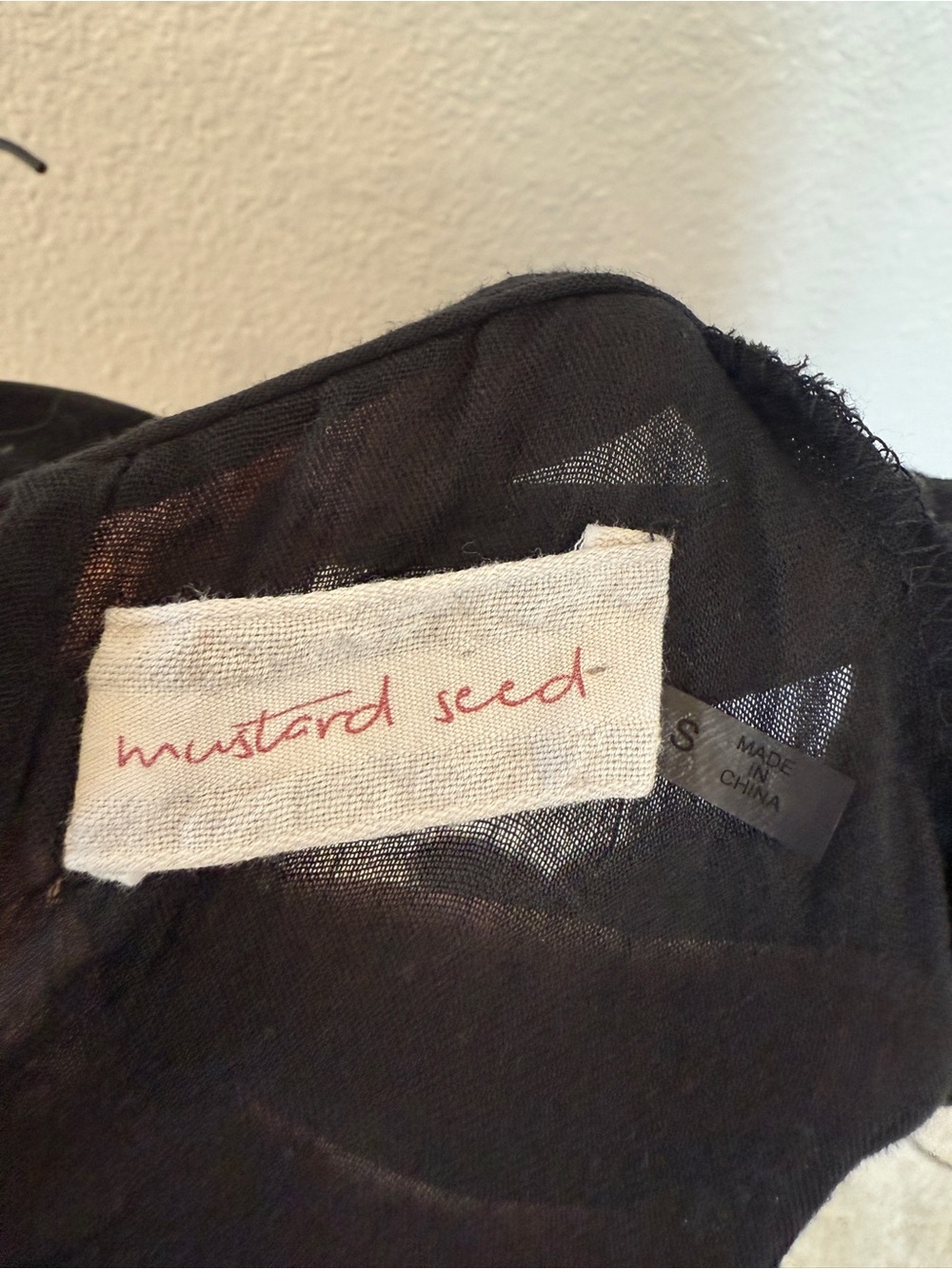 Mustard Seed Women’s Small Linen Viscose Tie Back Black Top Peasant Blouse - Picture 6 of 6